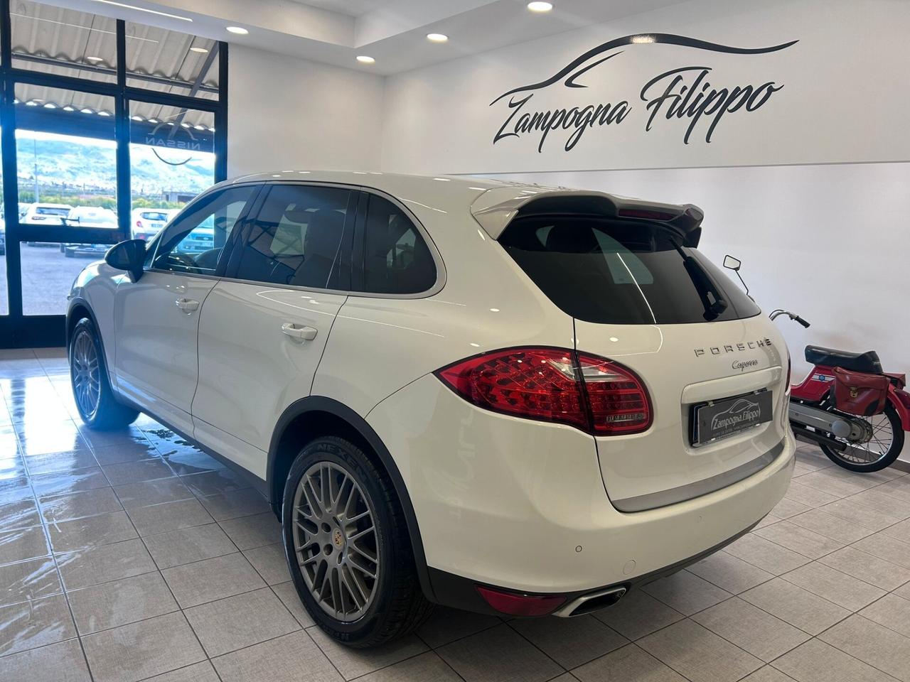 Porsche Cayenne 3.0 Diesel 245CV Platinum TETTO - 2014