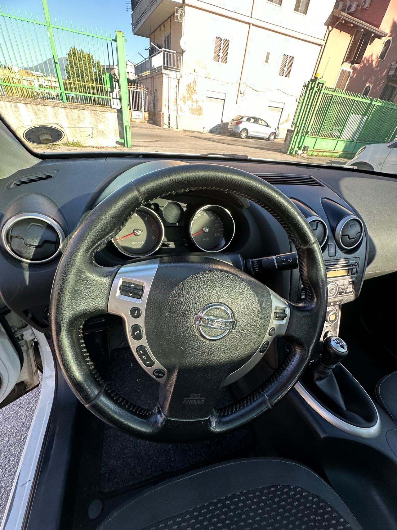 Nissan Qashqai 2.0 dCi DPF Tekna