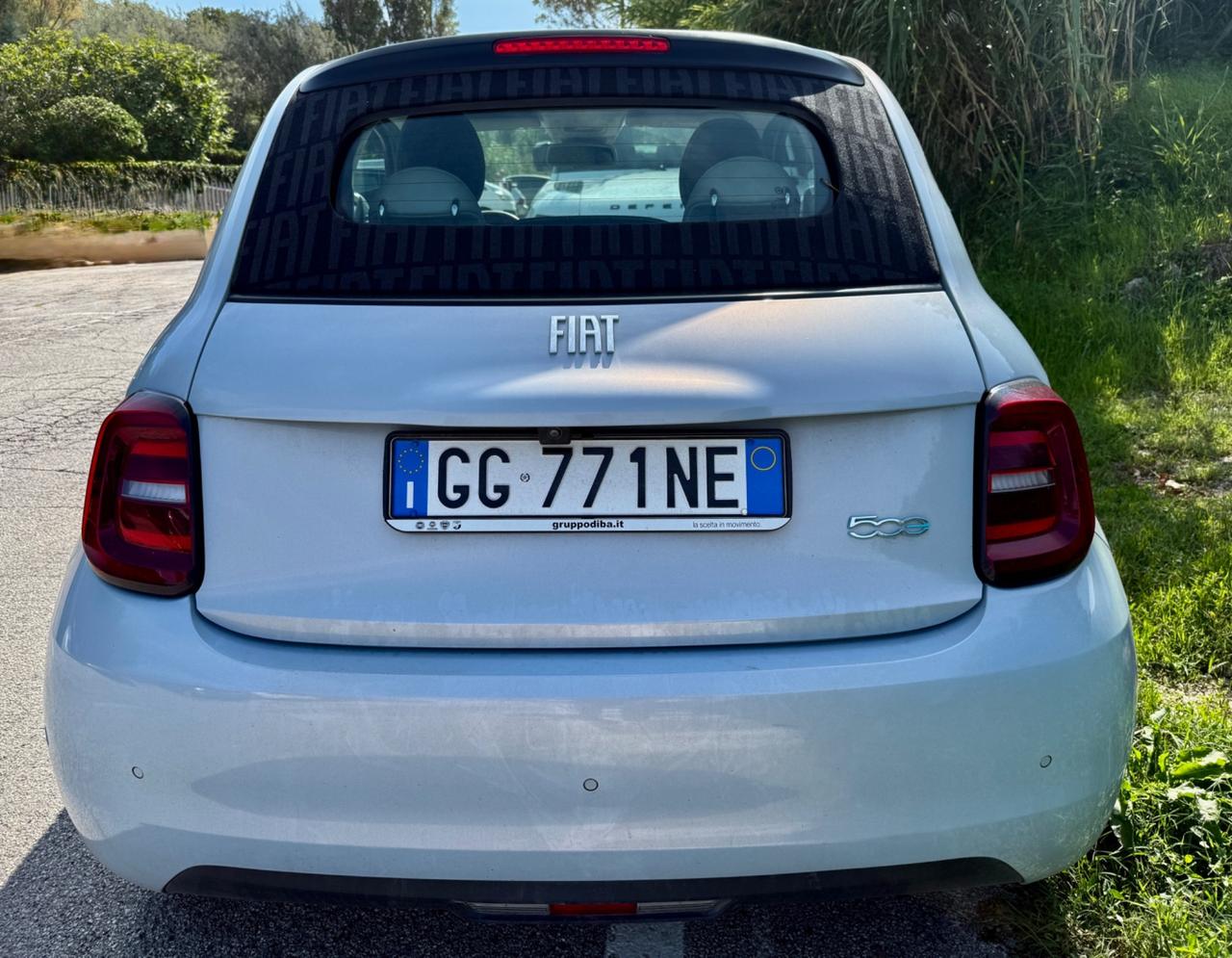 Fiat 500 500e Cabrio La Prima - prezzo assurdo !