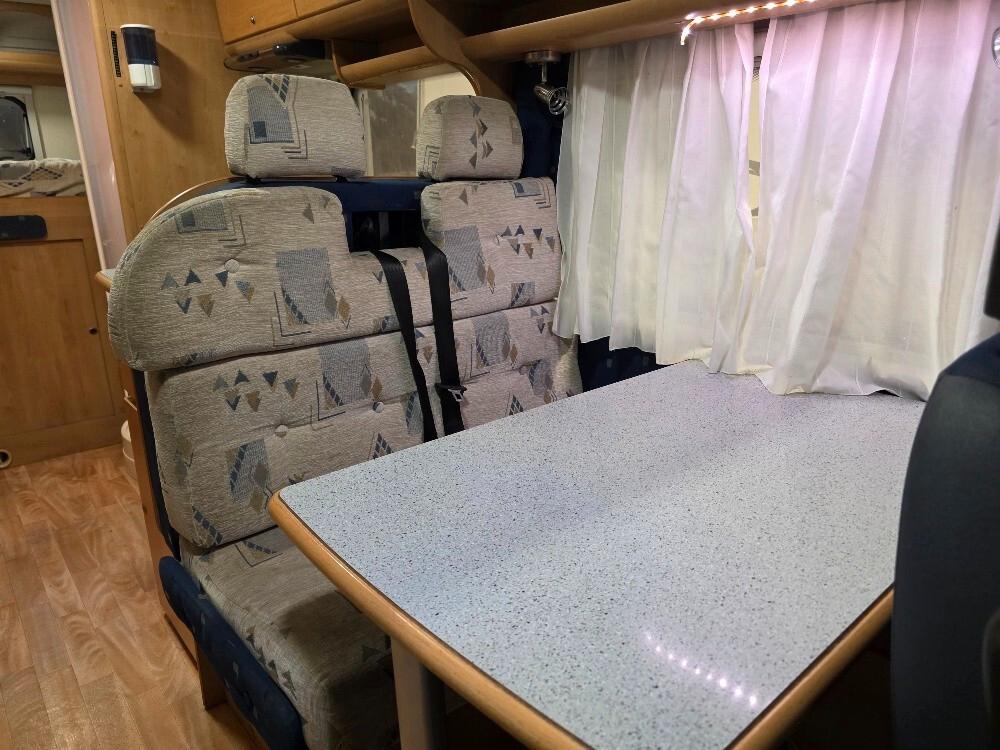 CAMPER MCLOUIS TANDY 670