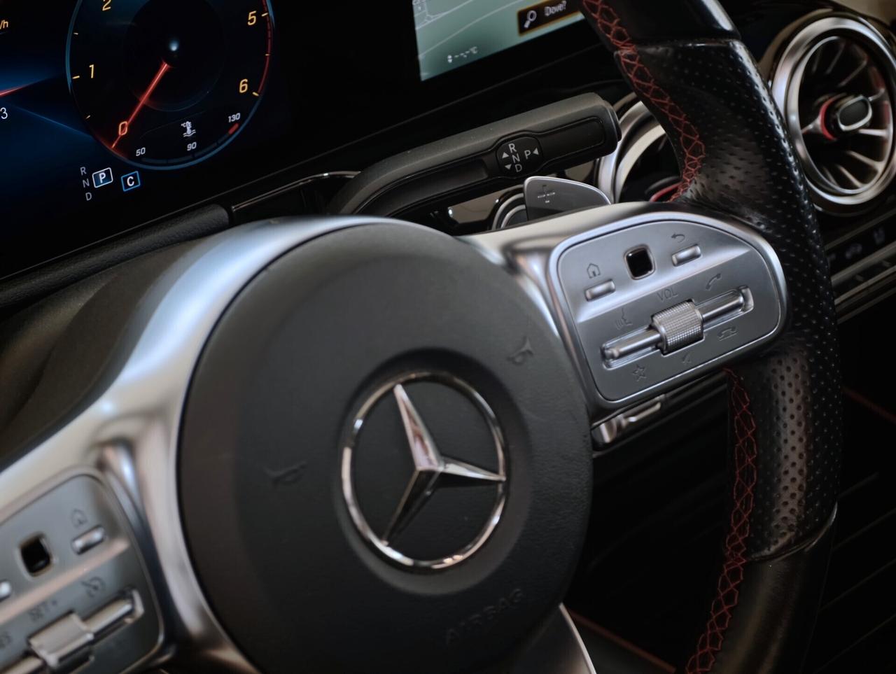Mercedes GLA 200d Auto Premium AMG TETTO 2023