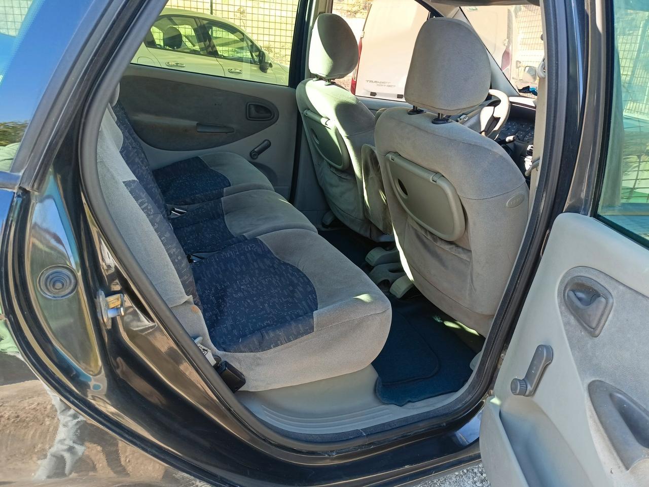 Renault Scenic 1.9 diesel 101 cv