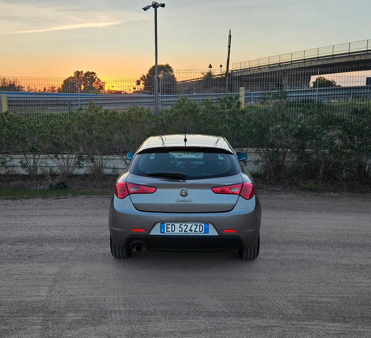 Alfa Romeo Giulietta 1.6 JTDm-2 105 CV Distinctive