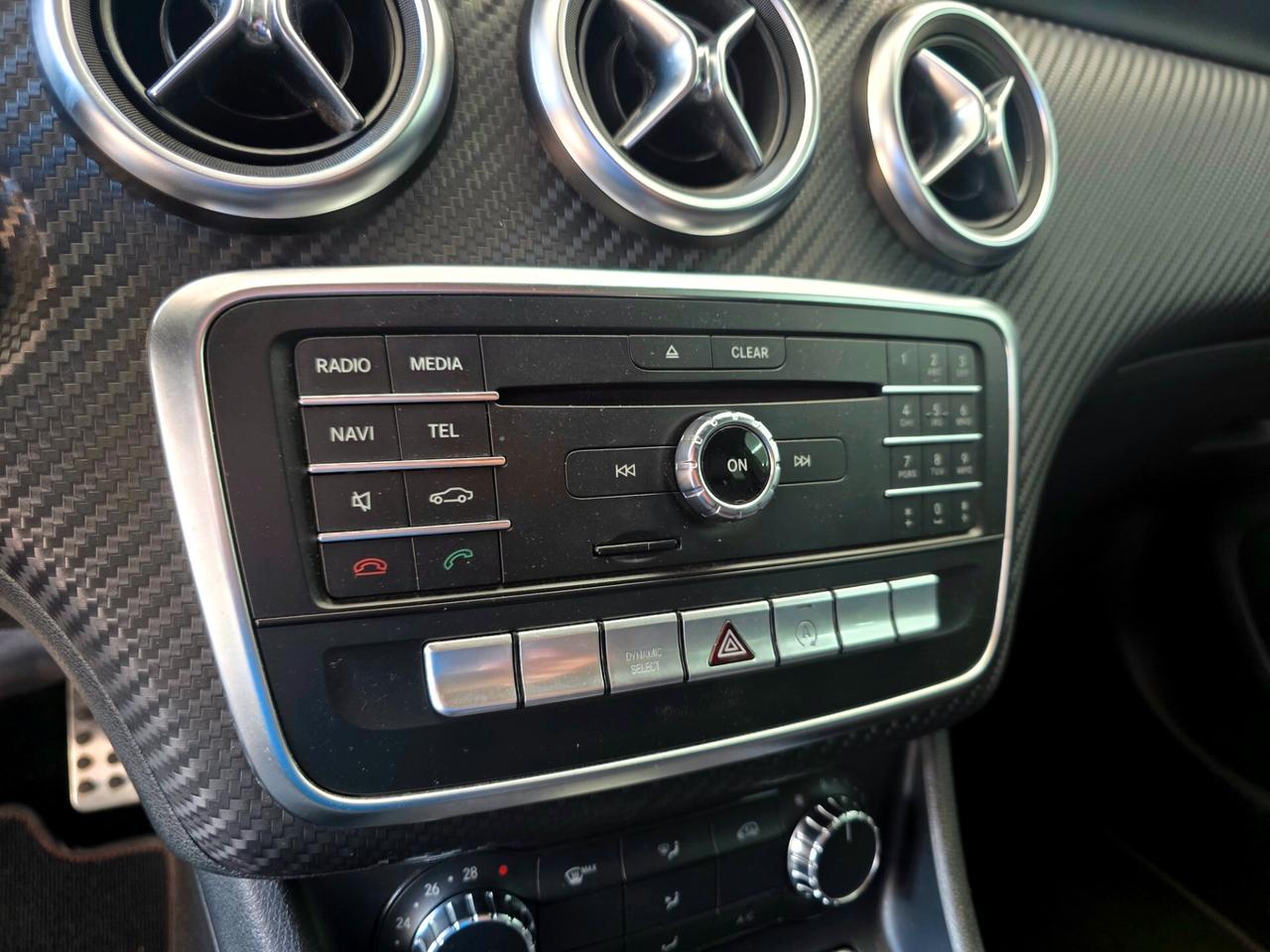 Mercedes-benz A 200 d Automatic Premium