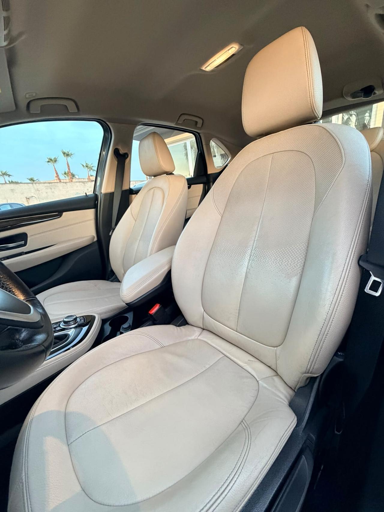 Bmw 216d Active Tourer Luxury Pelle/Led