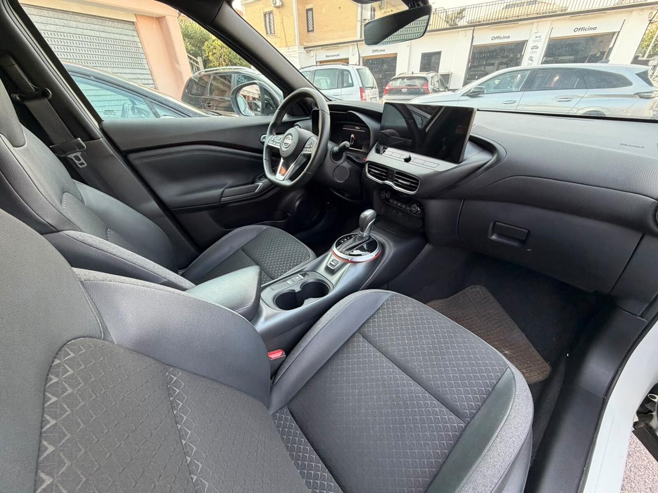 Nissan Juke 1.0 DIG-T 114 CV DCT N-Connecta