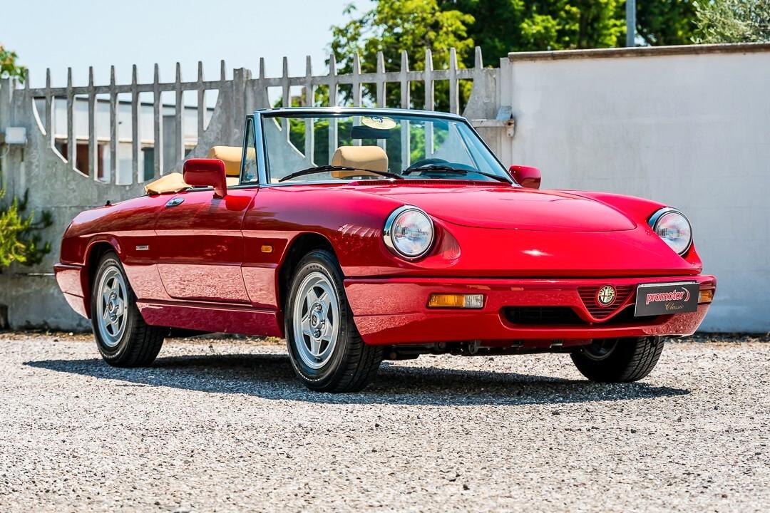 Alfa Romeo Spider 1.6