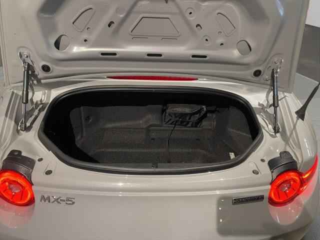 MAZDA MX-5 1.5 Skyactiv-G Exclusive-Line Driver Assistance