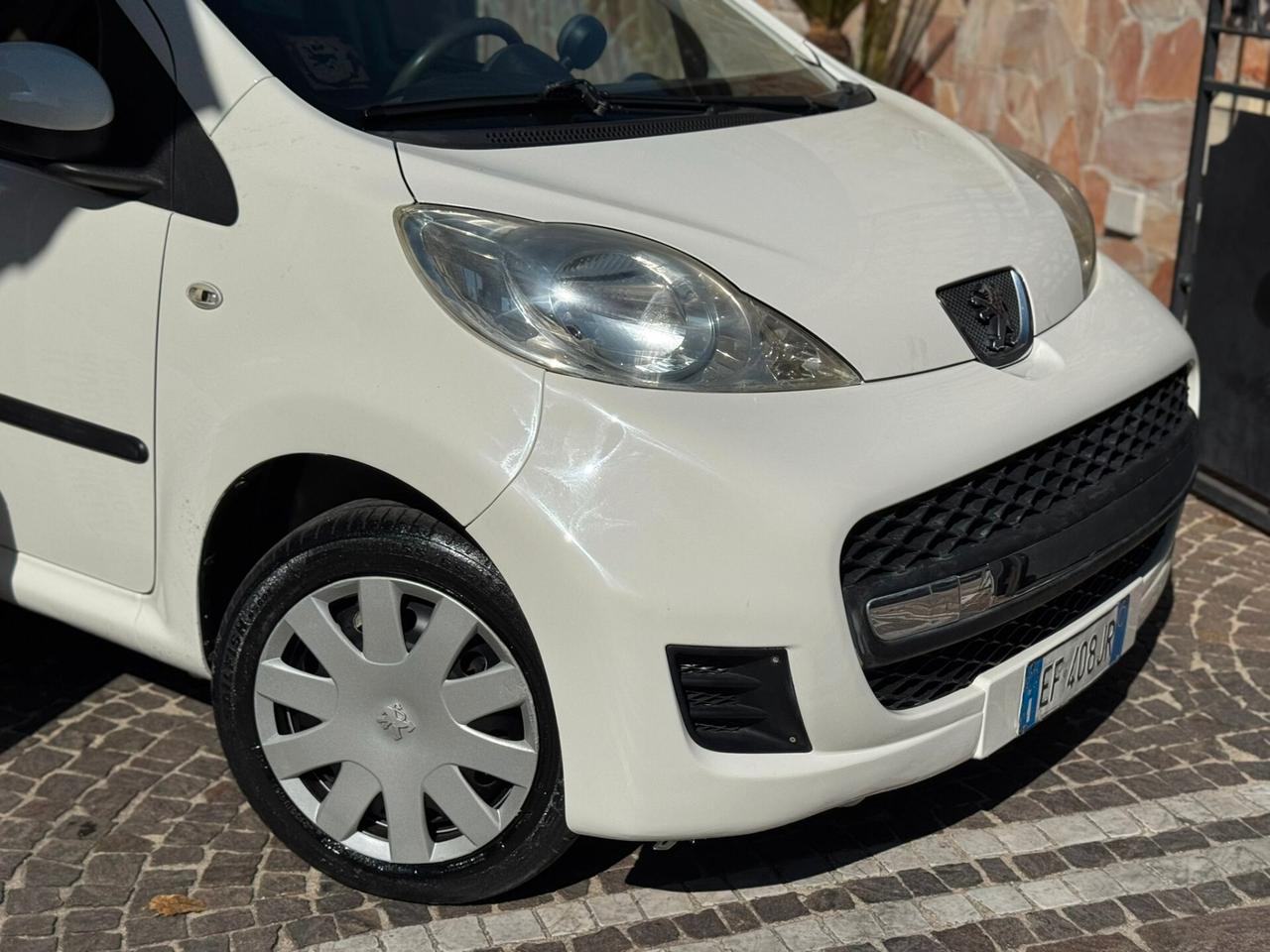 Peugeot 107 1.0 68CV 5p. Plaisir