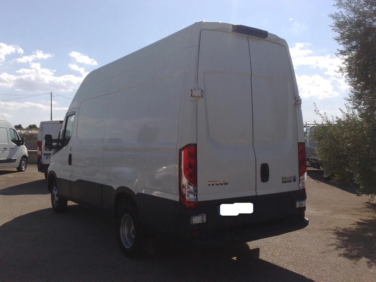 Iveco Daily 35c14 2.3hpt tetto alto AUTOMATICO - 2018
