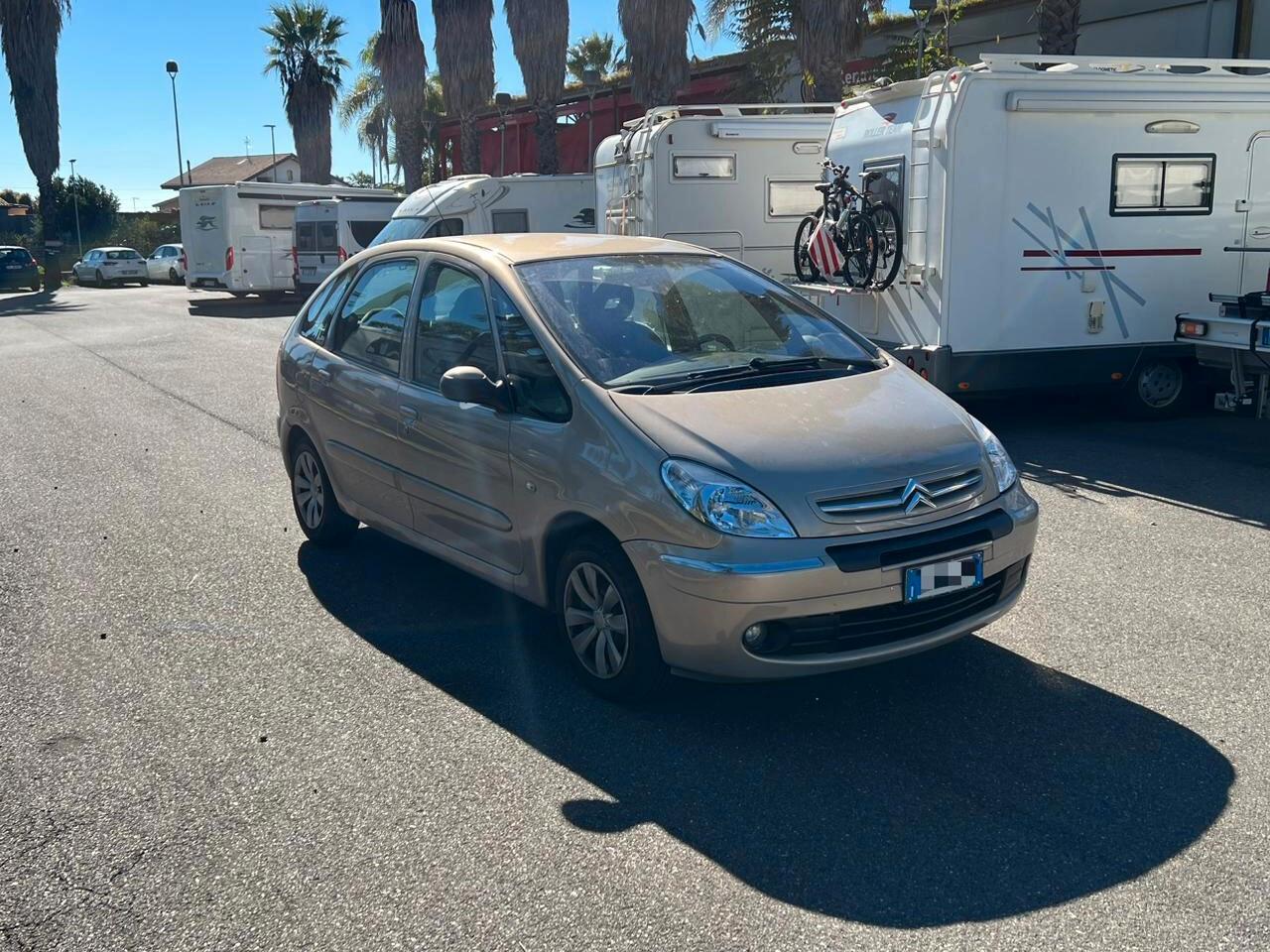 Citroen C4 1.6 HDi 110CV FAP Elegance