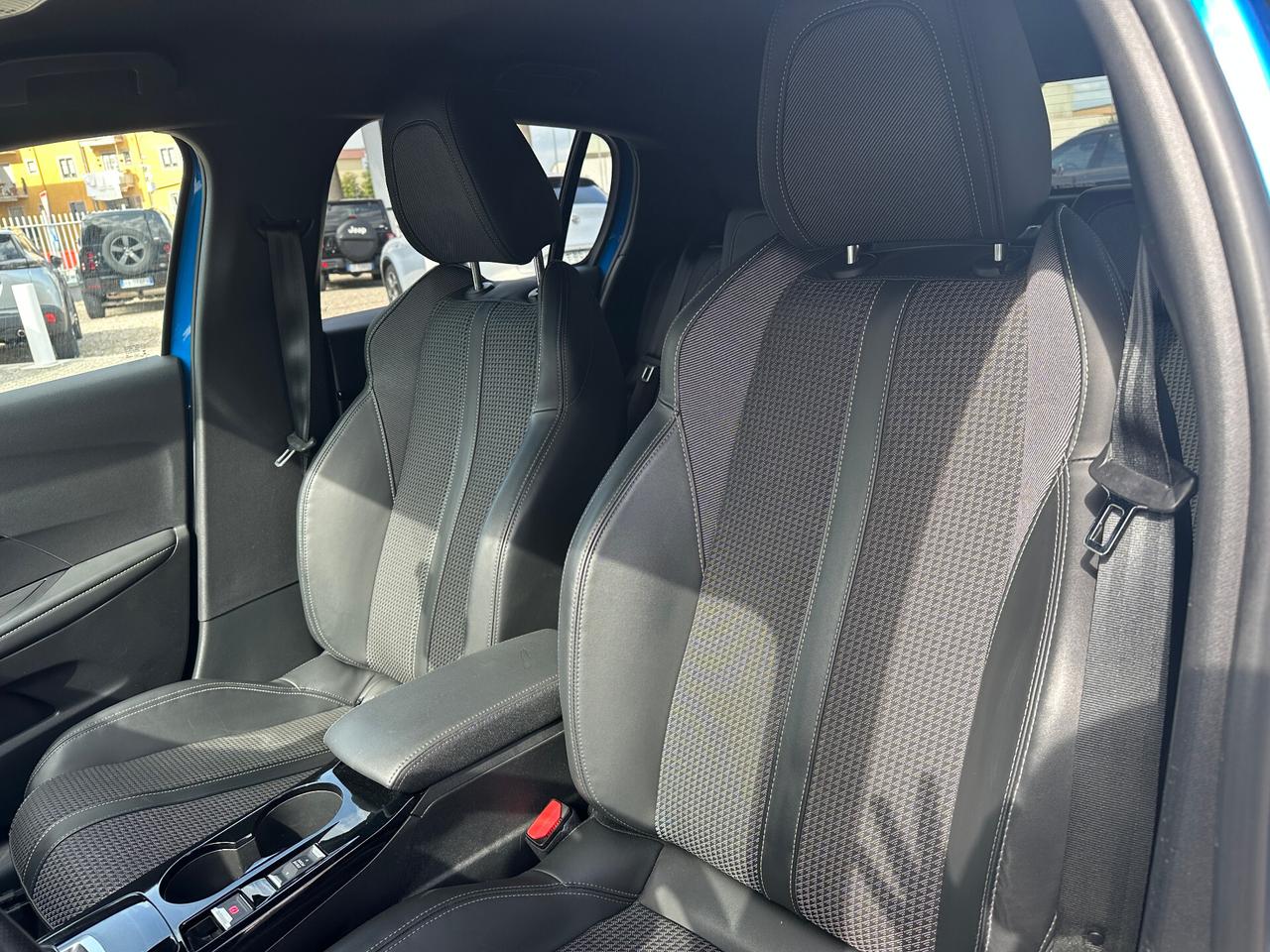 Peugeot 208 PureTech 100 Stop&Start 5 porte GT Line