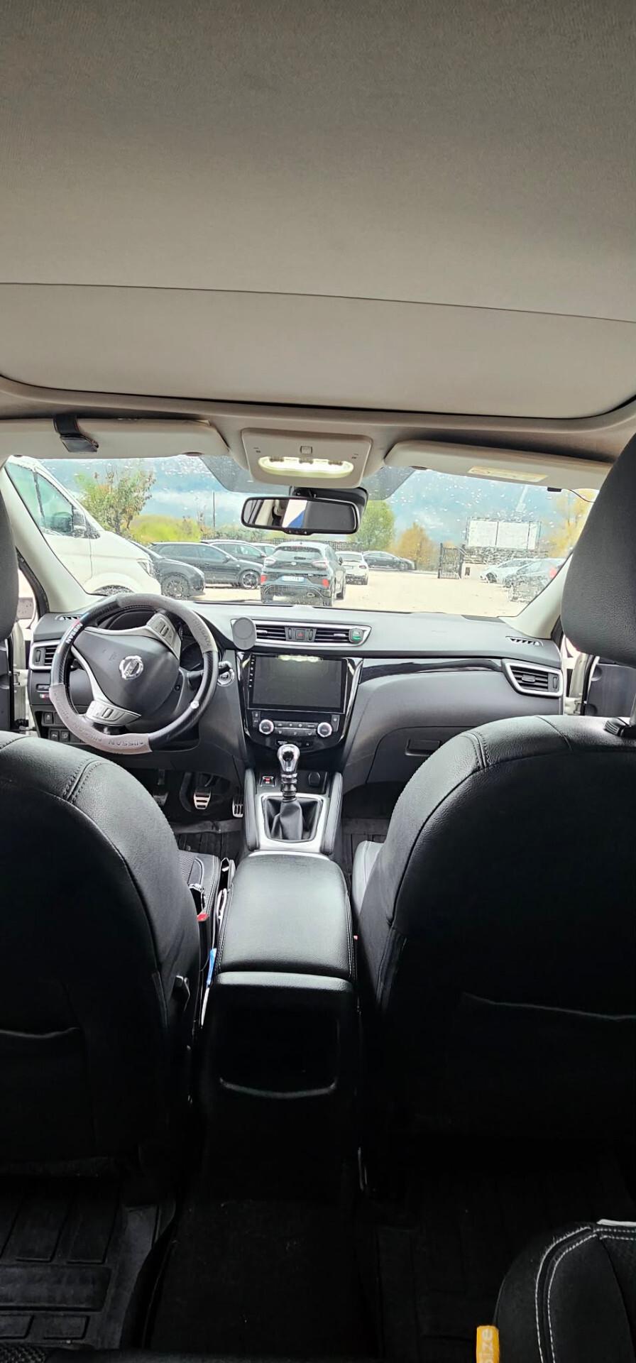 Nissan Qashqai 1.5 dCi DPF Tekna