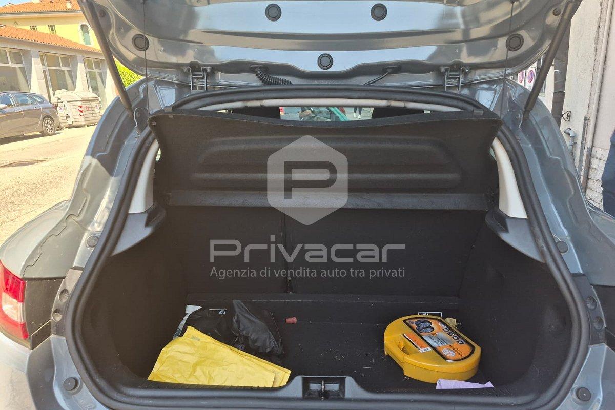 RENAULT Clio TCe 12V 90 CV GPL 5 porte Moschino Life