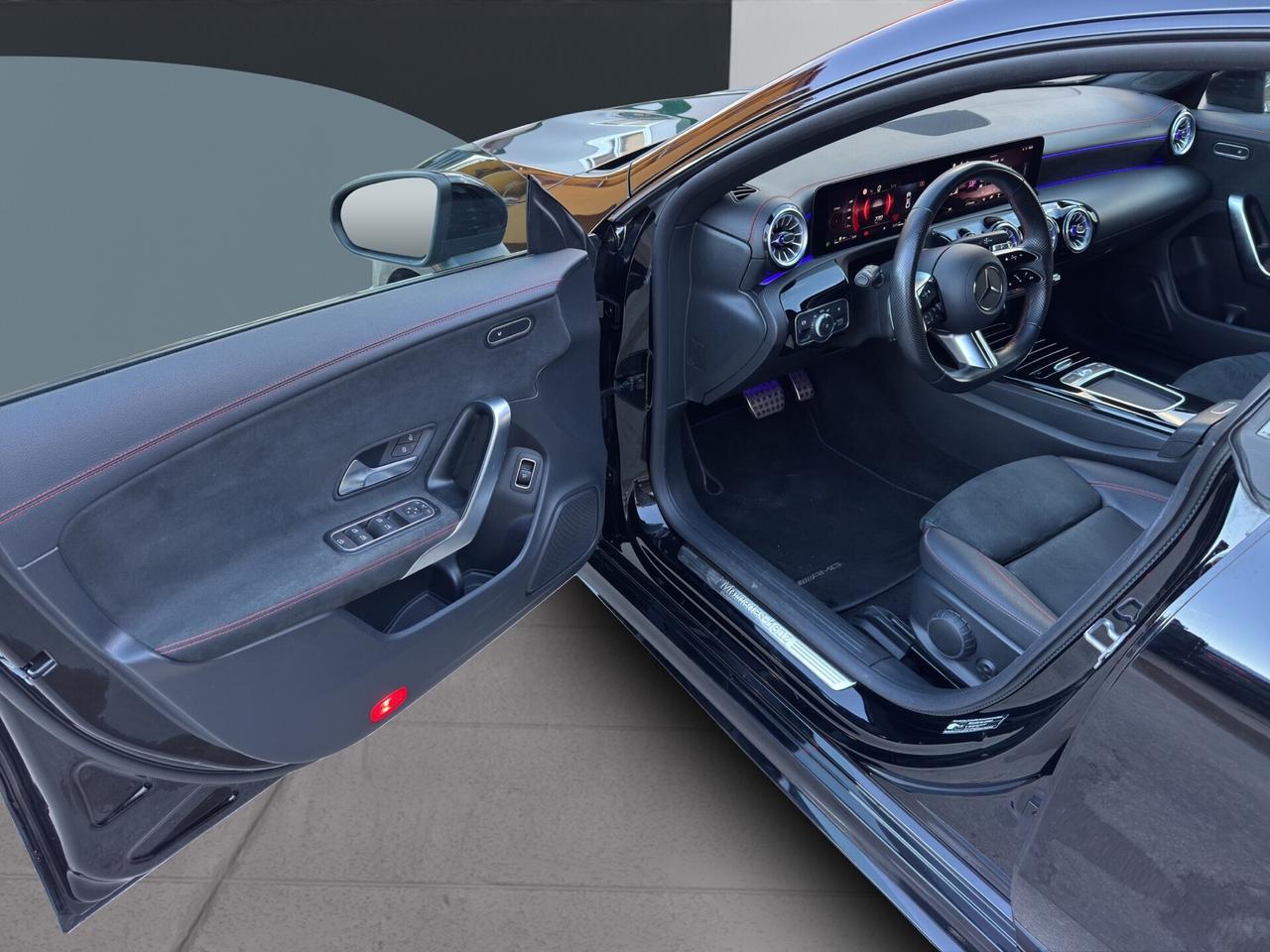 MERCEDES-BENZ CLA 180 d AUT. AMG LINE PREMIUM - MY24