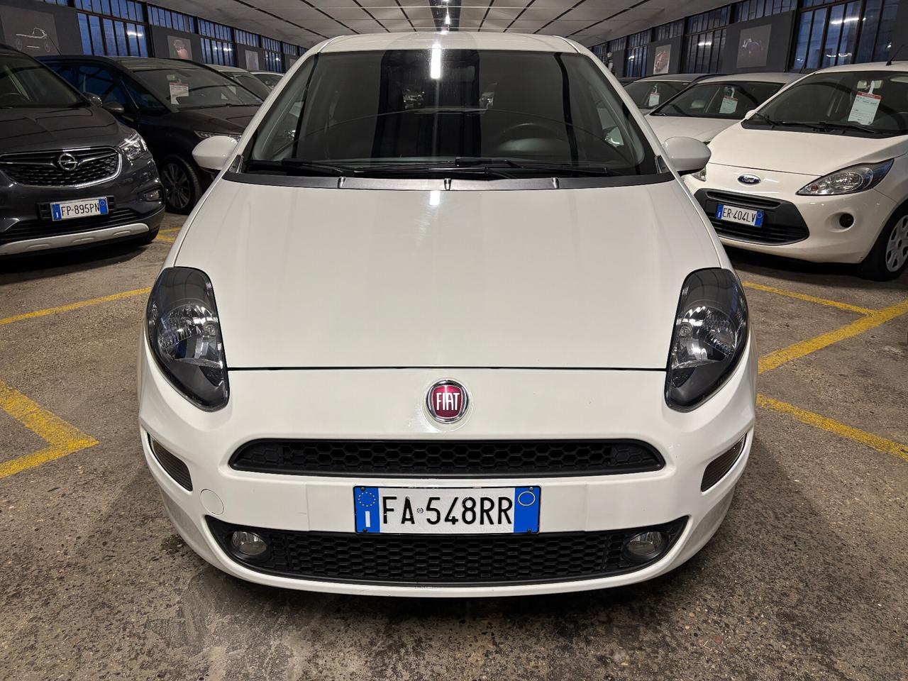 Fiat Punto 1.4 8V 57KW 75CV Natural Power Lounge