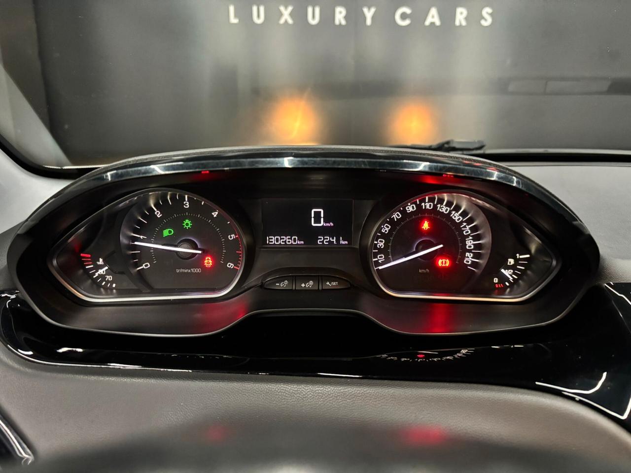 Peugeot 208 1.5 BlueHDi 100 S&S 5 porte Allure