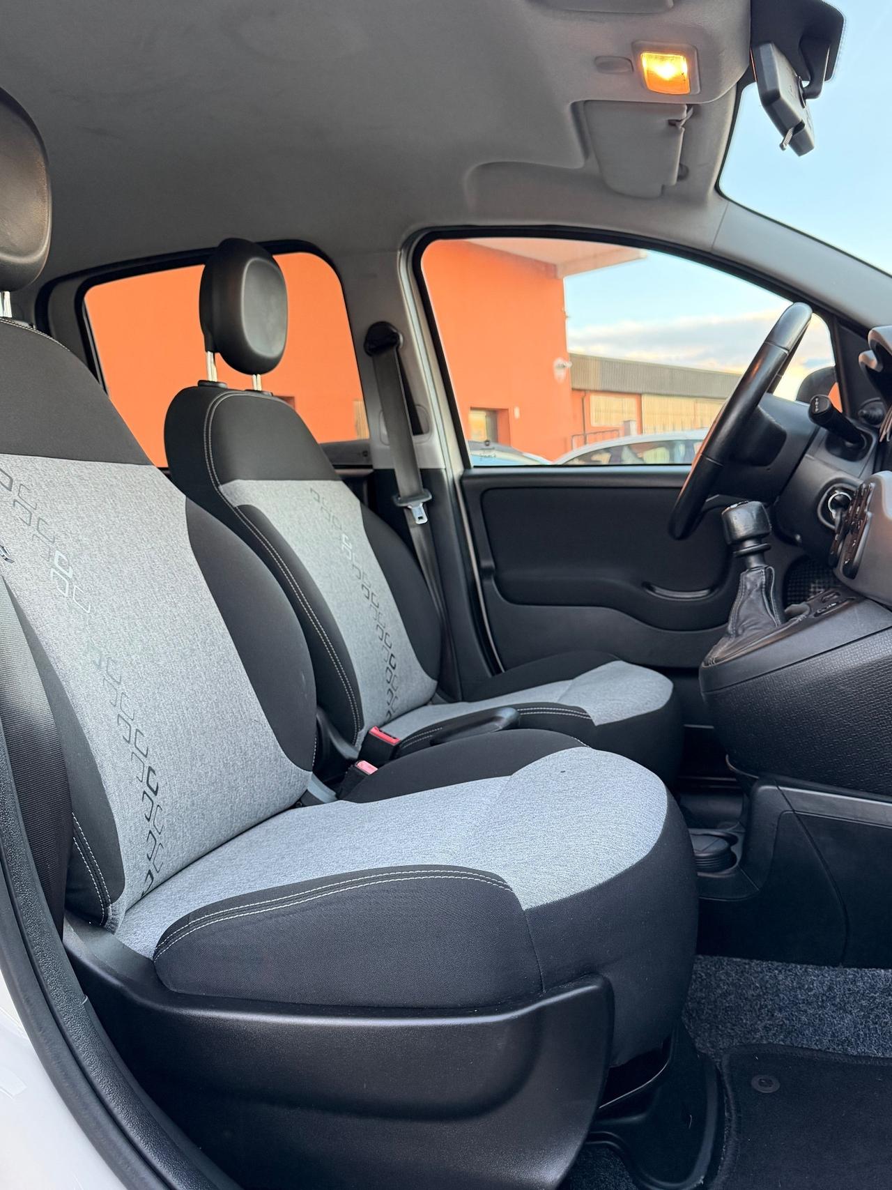 Fiat Panda 0.9 TwinAir Turbo Natural Power Lounge