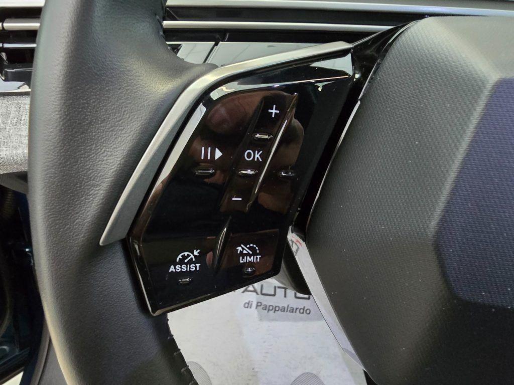 Peugeot 3008 Hybrid 145CV e-DCS6 Allure