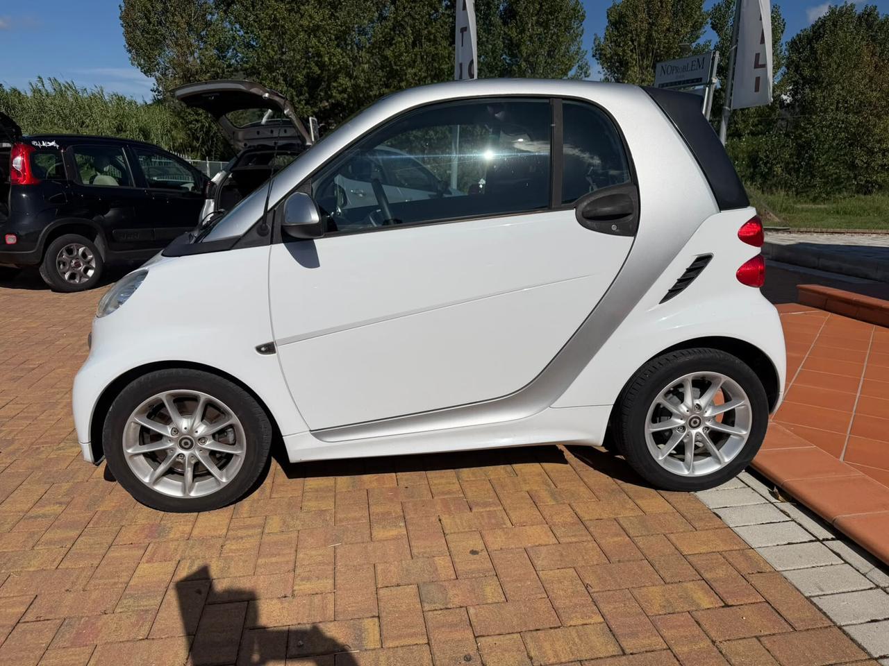 Smart ForTwo 1000 52 kW MHD coupé passion