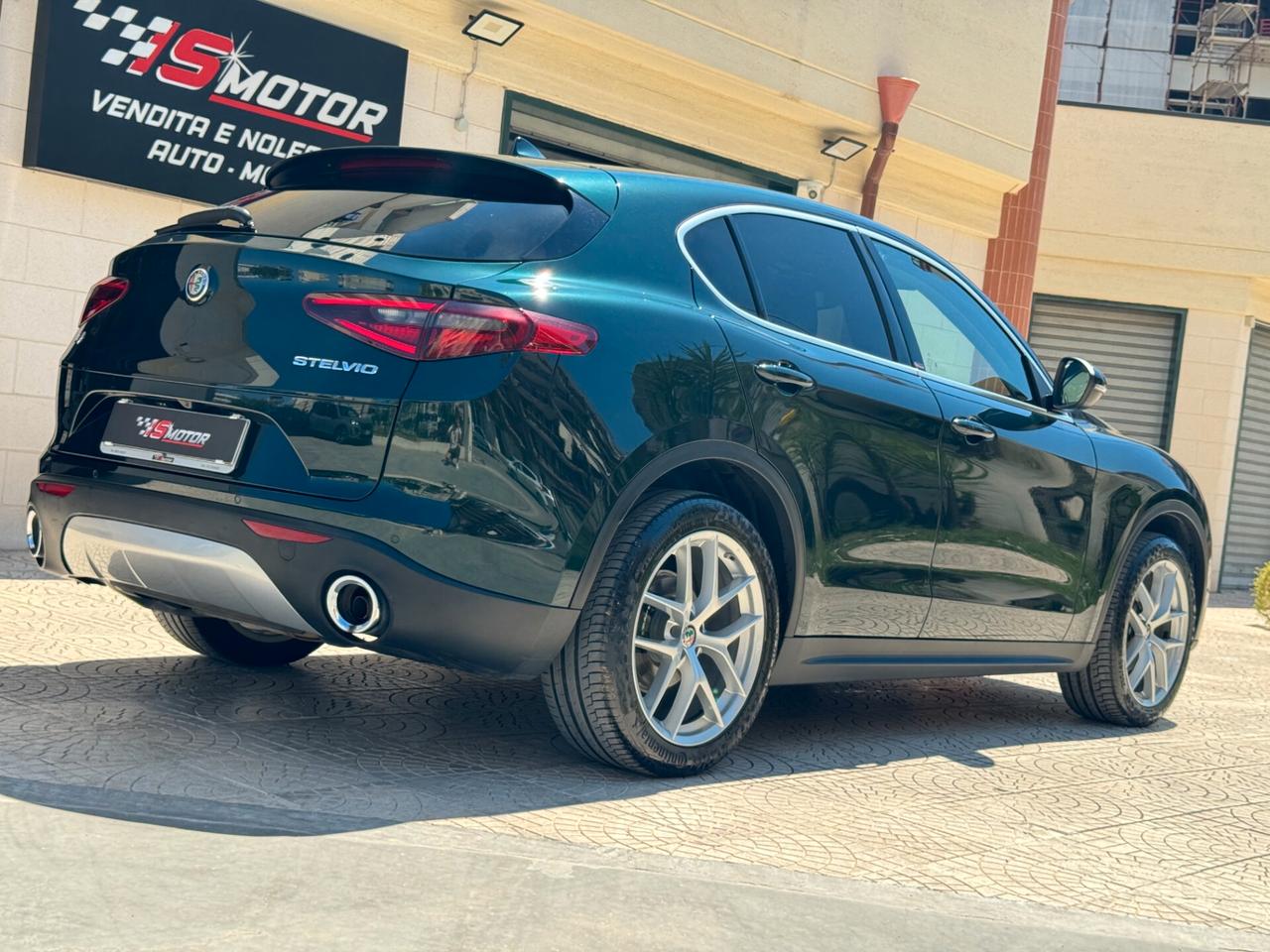 Alfa Romeo Stelvio 2.2 Turbodiesel 210 CV AT8 Q4 Executive