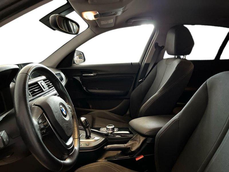 BMW Serie 1 F/20-21 2015 116d Sport 5p auto my18