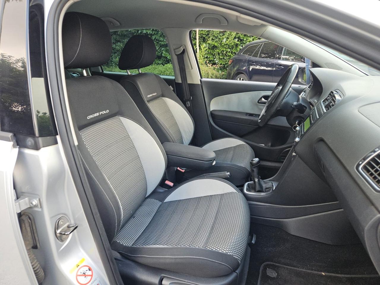 Volkswagen Polo CROSS 1.6 TDI 90CV DPF 5 porte Comfortline