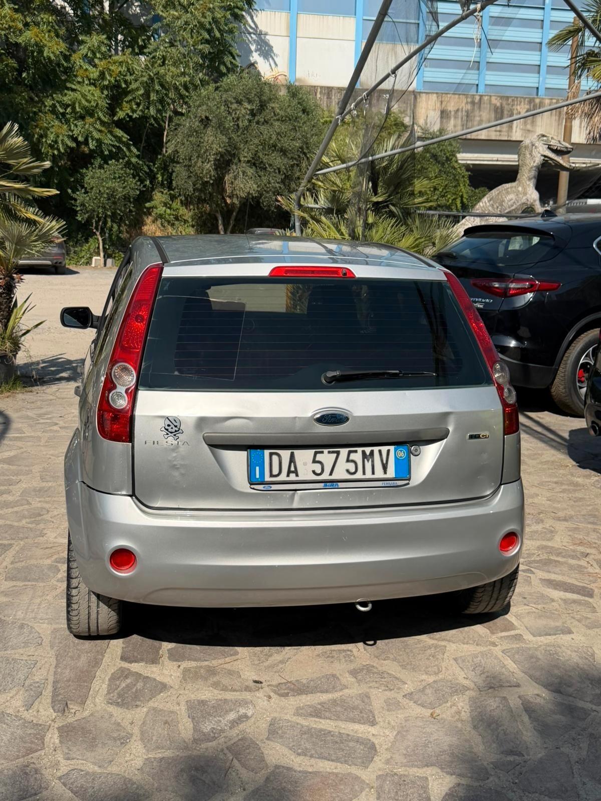 Ford Fiesta 1.4 TDCi 5p. Ghia