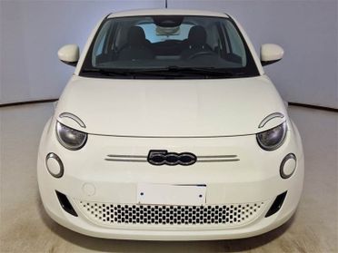 Fiat 500 500e Berlina 42 kWh La Prima