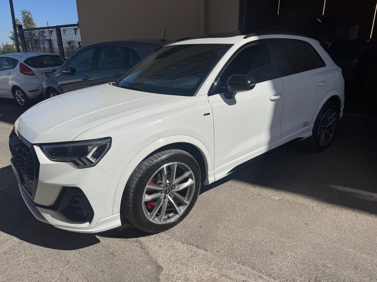 Audi Q3 35 TDI S tronic line edition tetto apribile