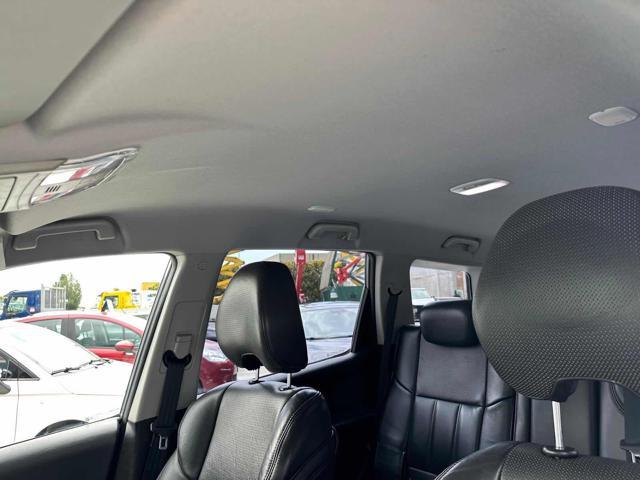 MAHINDRA XUV500 2.2 16V AWD W8