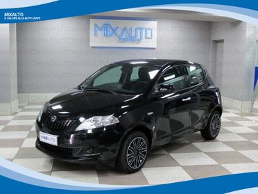 LANCIA Ypsilon Hybrid 1.0 FireFly 70cv 5 Porte Gold EU6 KM Ø