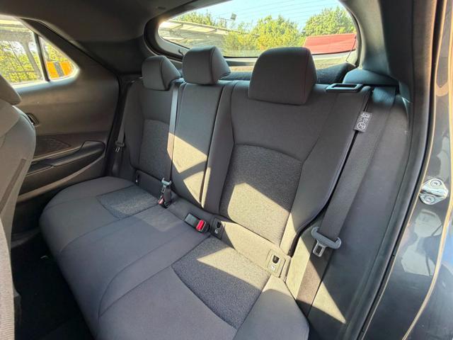 TOYOTA C-HR 1.8 FULL HYBRID ACTIVE UNICO PROPRIETARIO