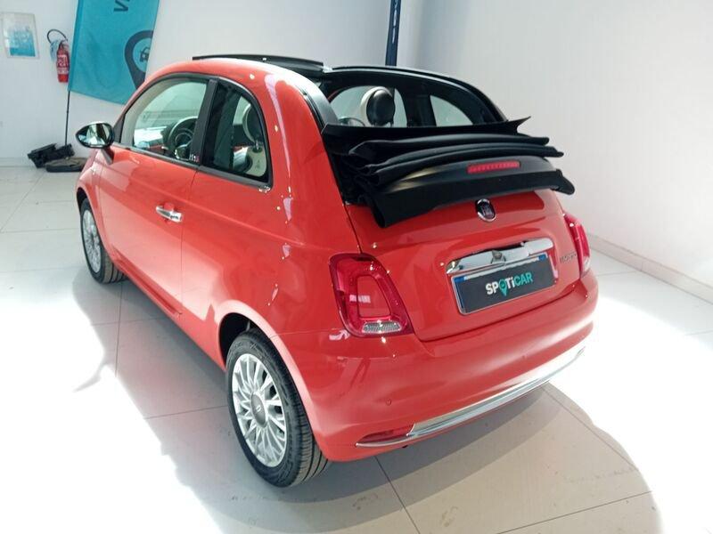 FIAT 500C 1.0 Hybrid Dolcevita