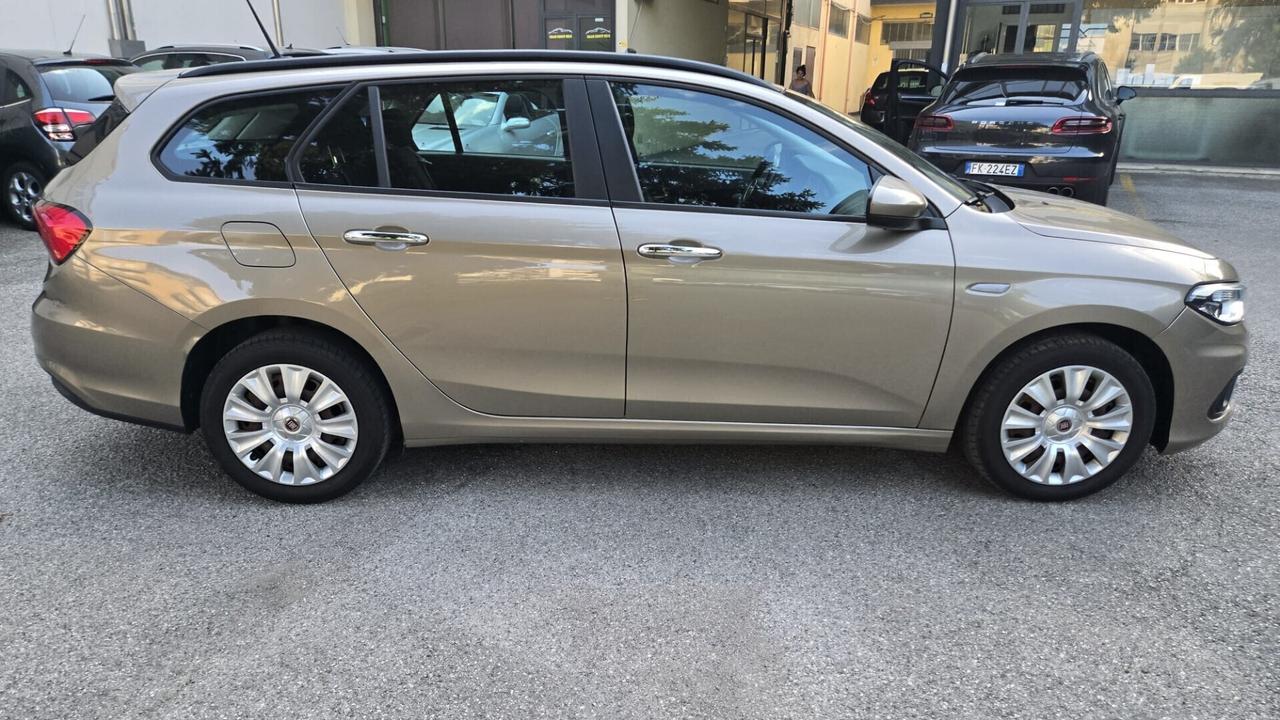 Fiat Tipo 1.6 Mjt S&S SW Lounge