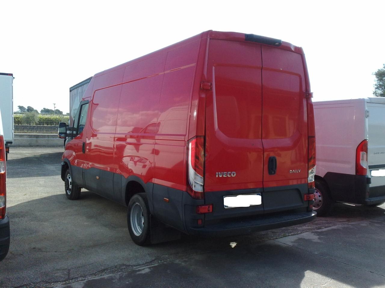 Iveco Daily 35c18 3000cc Furgone di serie - 2020