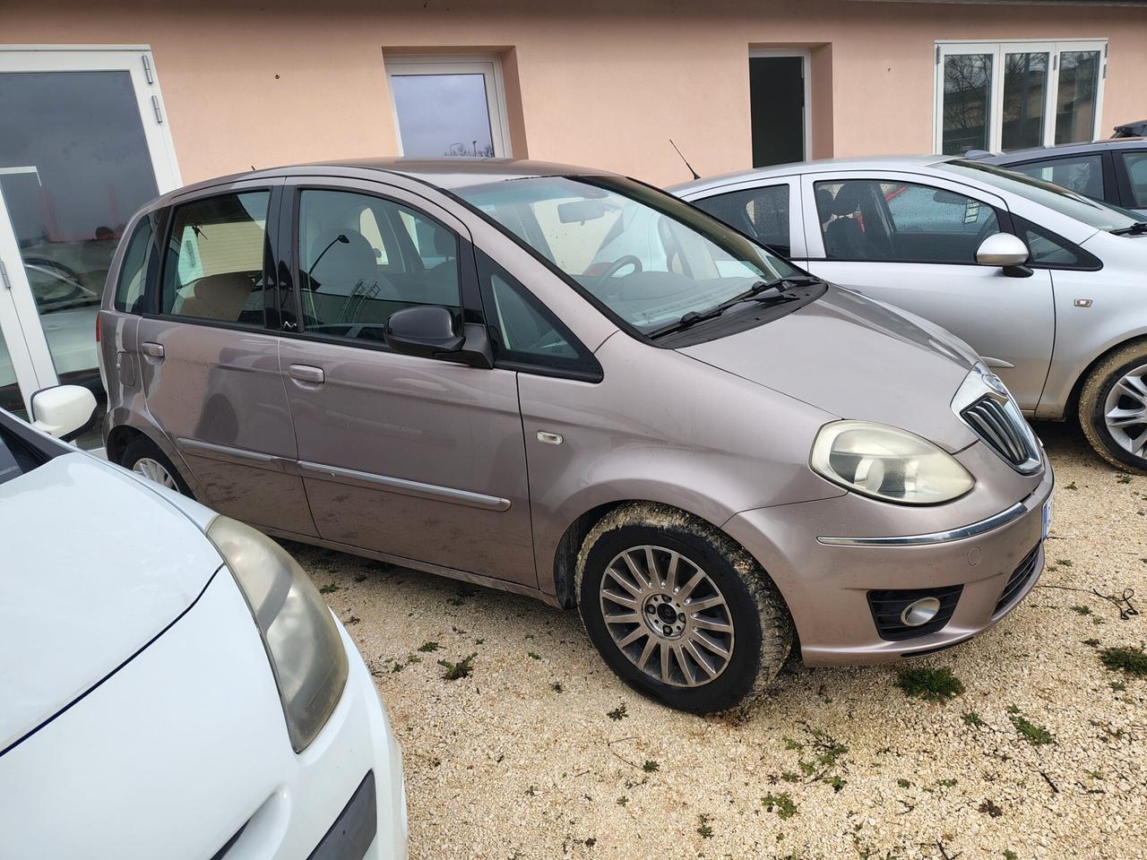 Lancia MUSA 1.3 Mjt 95 CV 5th Avenue