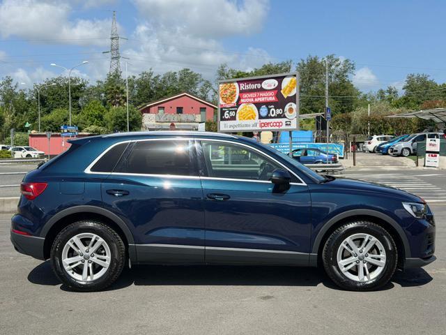 AUDI Q3 35 TDI quattro S tronic Business