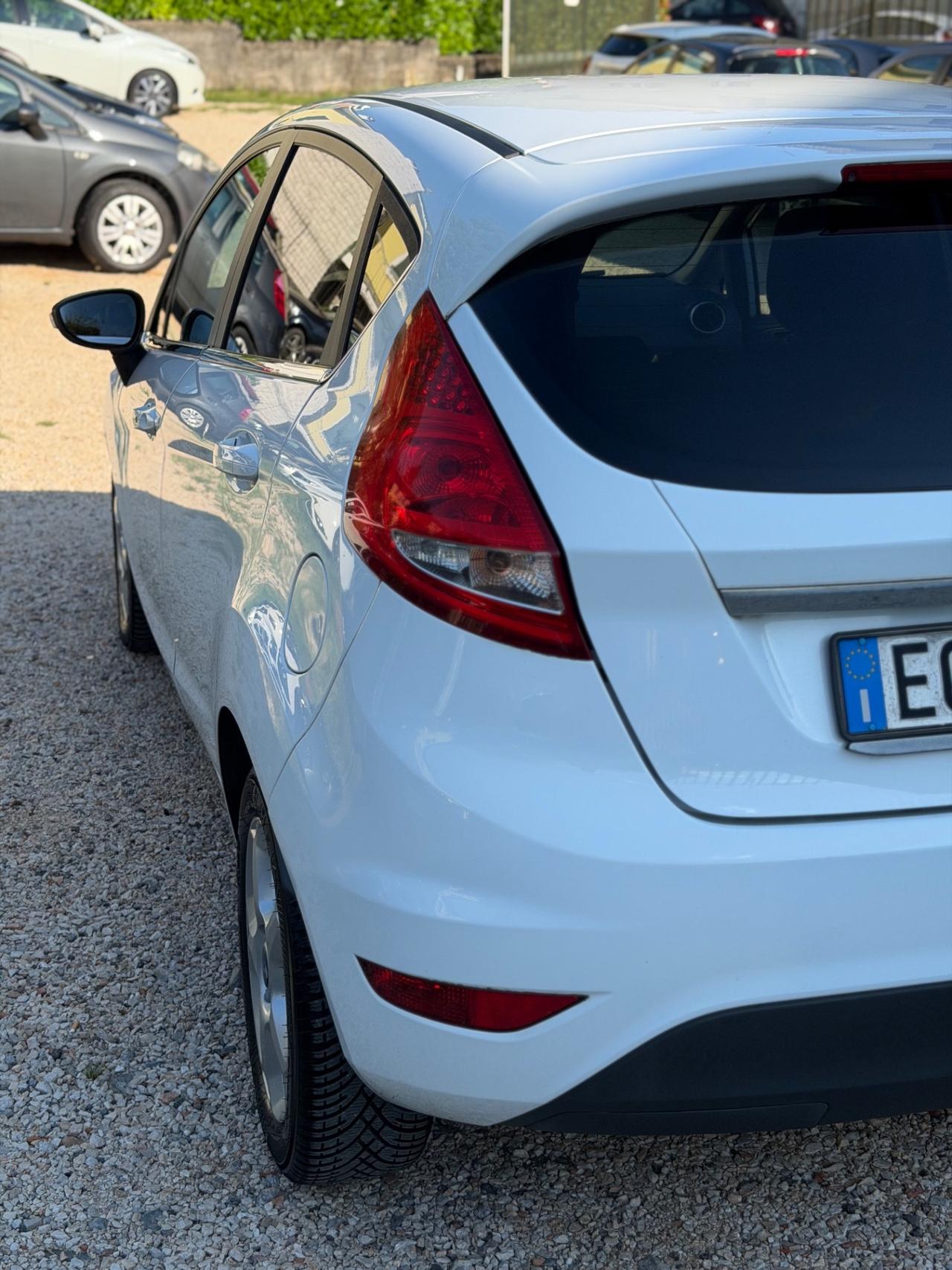 Ford FIESTA 1.2 82CV 5P TITANIUM KMCERT NEOPAT