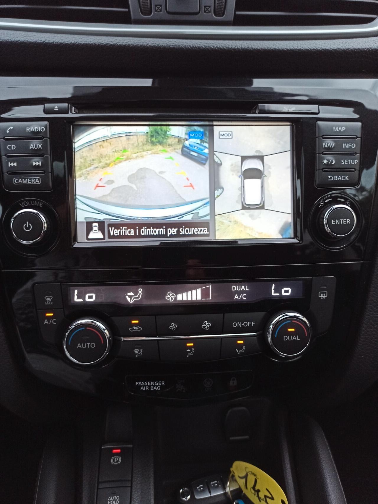 Nissan Qashqai 1.5 dCi 110 cv N-Connecta Tetto Panoramico