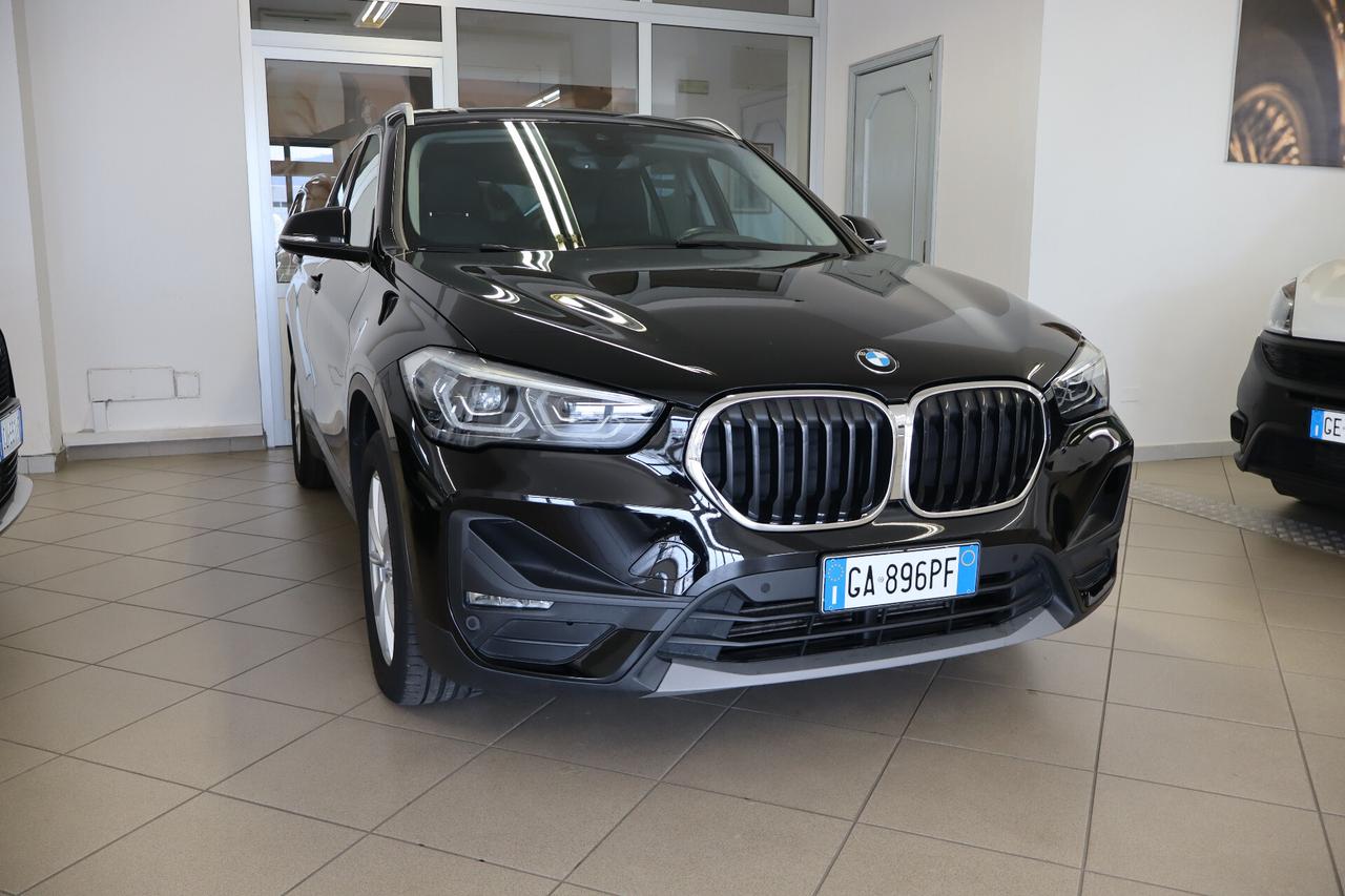 BMW X1 XDRIVE 18d ADVANTAGE - x-DRIVE
