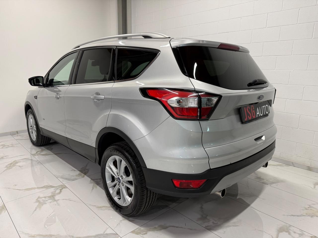 Ford Kuga 2.0 TDCI 150 CV S&S 4WD Powershift Titanium