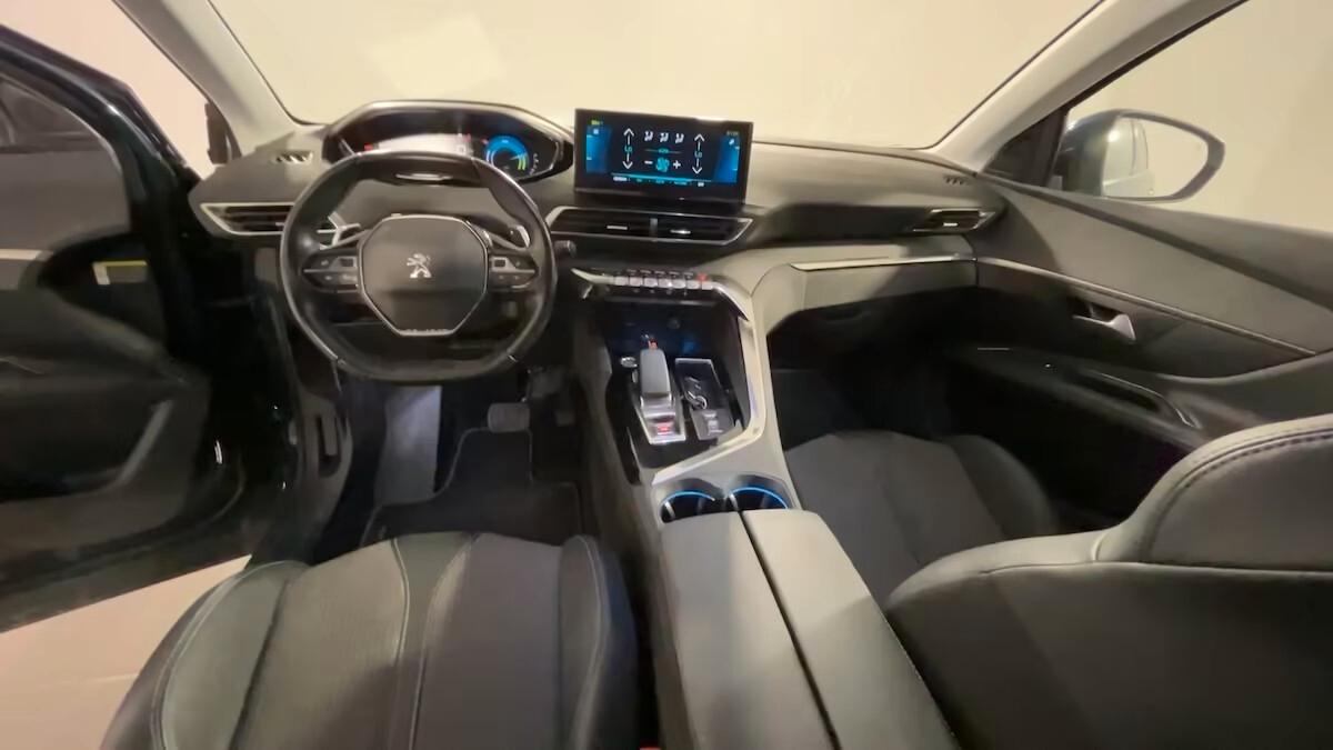 Peugeot 3008 Hybrid 225 e-EAT8 Allure Pack