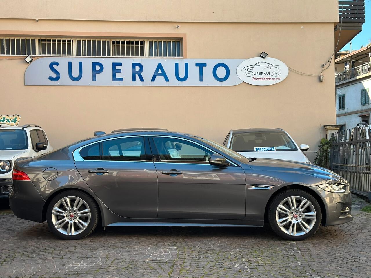 Jaguar XE 2.0 D Turbo 180 CV AWD aut. Portfolio