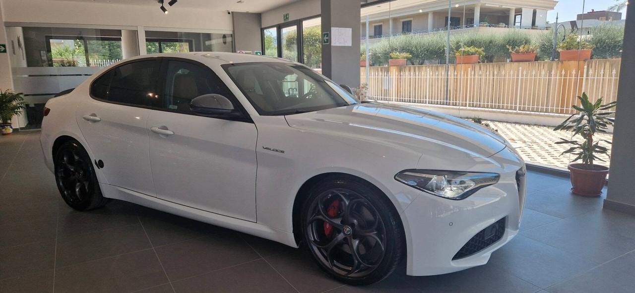 Alfa Romeo Giulia 2.2 180 CV 05/17 KM 38000 ITALIANA +BIXENO+PELLE TOTALE+NAVIGATORE+TELECAMERA