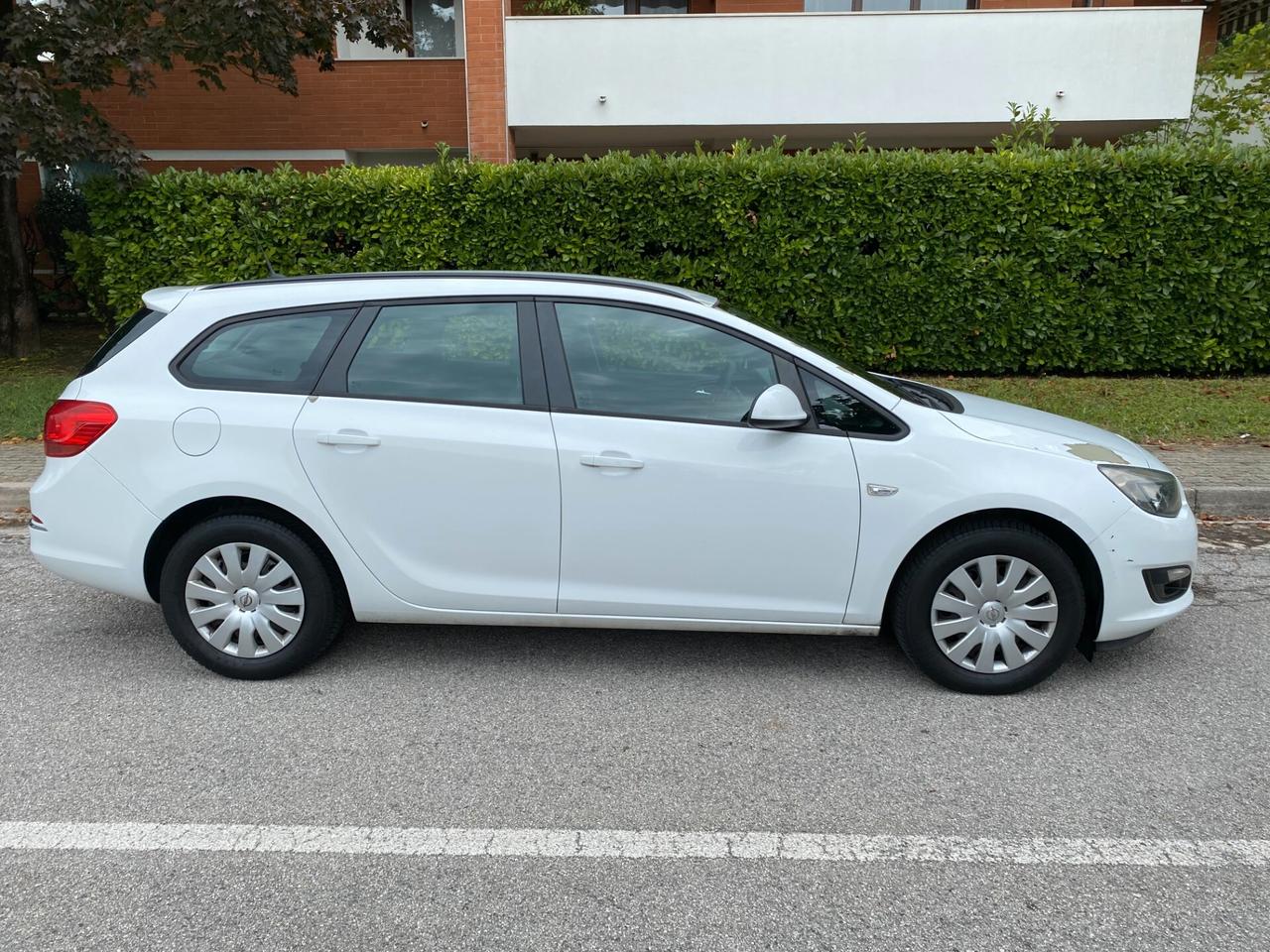 Opel Astra 1.7 CDTI 110CV Sports Tourer Elective