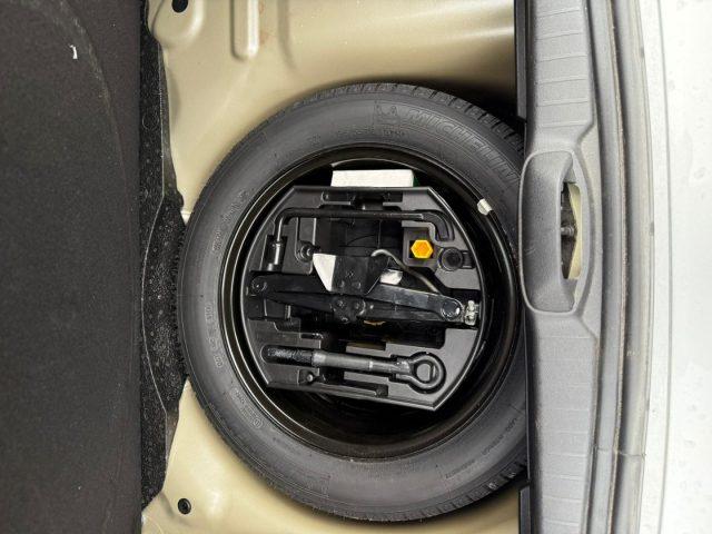 PEUGEOT 208 1° serie PureTech 82 5 p Allure OK NEOPATENTATO