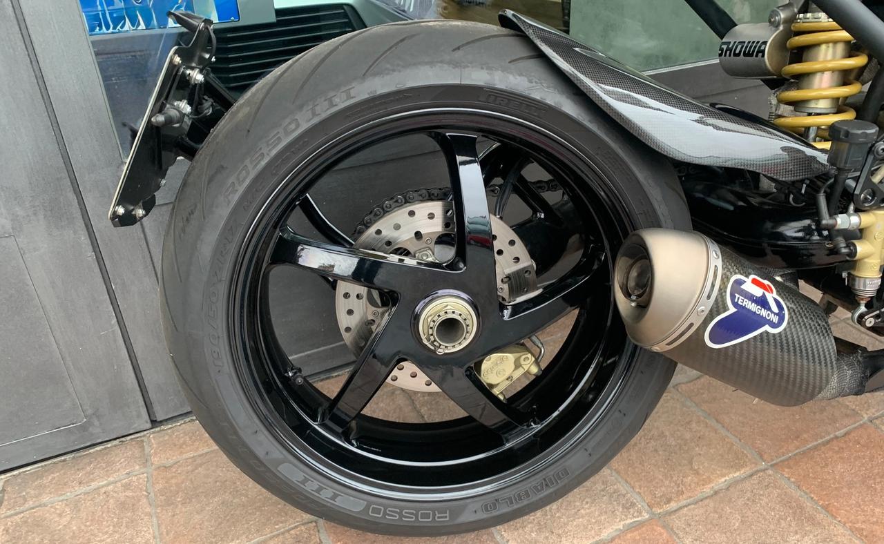 Ducati Monster S4R PARAFANGO CARBONIO PEDANE SPORTIVE