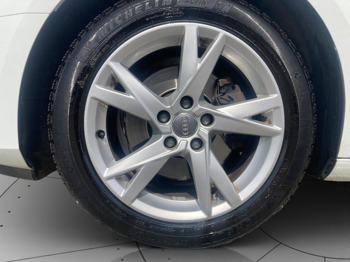 AUDI A4 Avant 35 2.0 tdi 150cv s-tronic