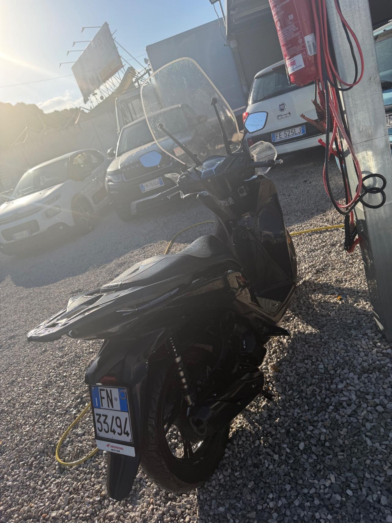 Honda SH 150 Sport